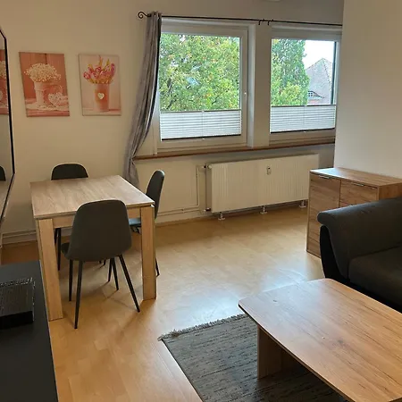 Monteur شقة هومبرغ